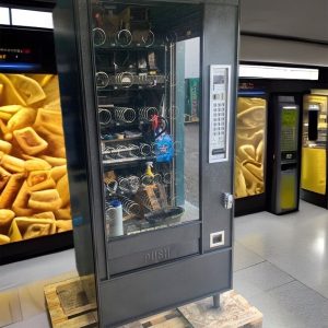 Automatic Products 7600 Snack Vending Machine – FREE SHIPPING