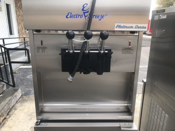 Electro-Freeze Soft Serve Ice Cream Machine Model 4000EP