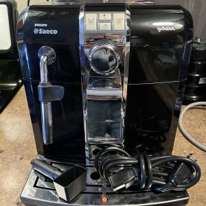 Saeco Syntia Espresso Coffee Machine Model HD8833