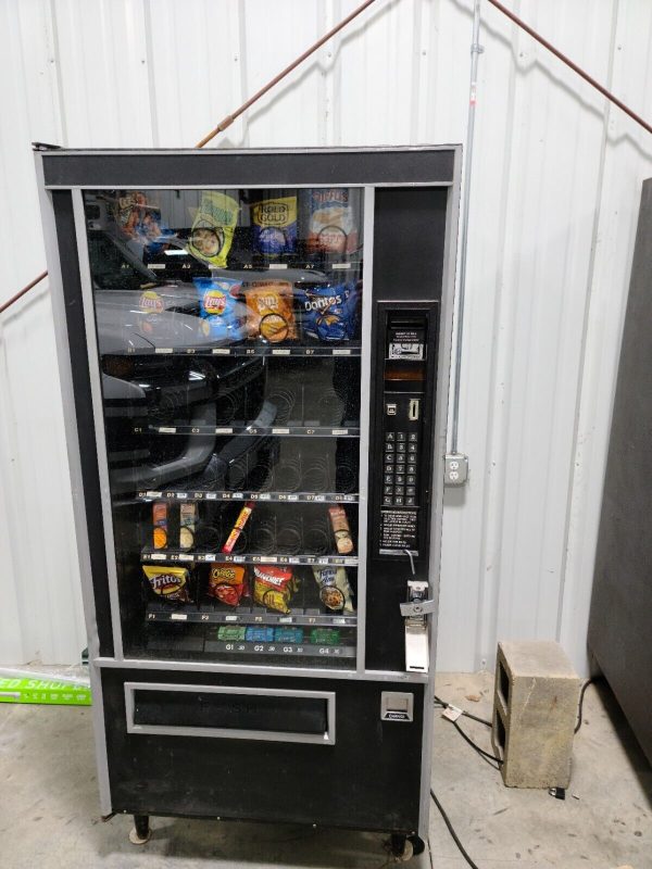 USI 3014A Snack Vending Machine